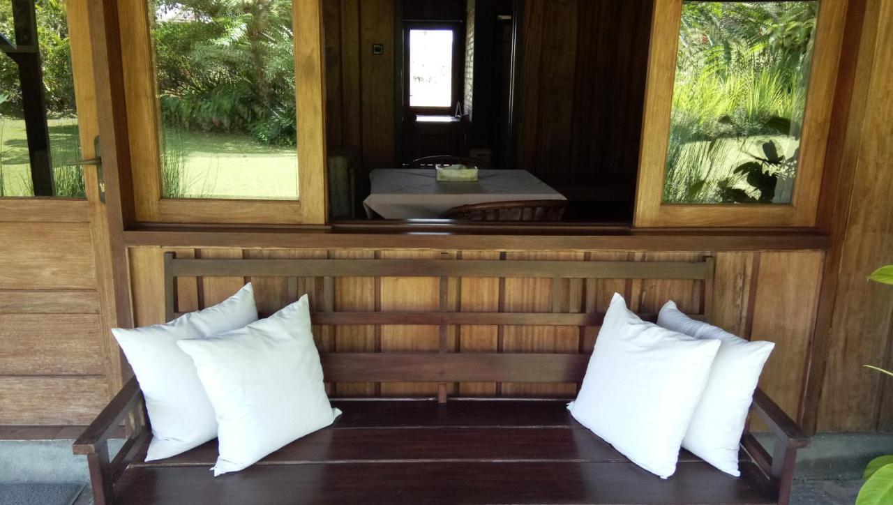 Gardenia Country Inn Tomohon Екстер'єр фото